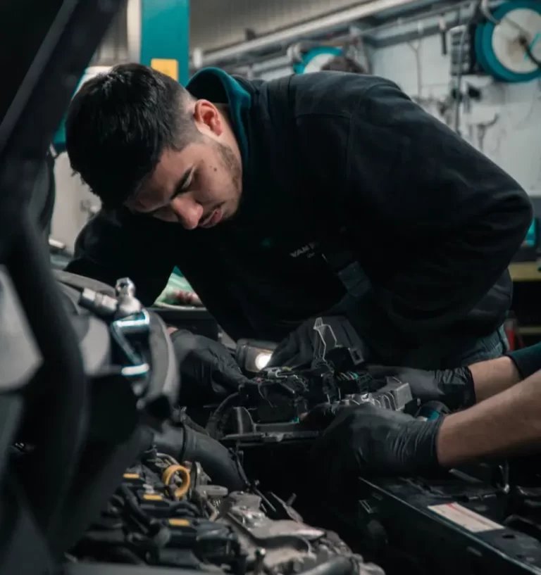Revision del coche en Alhaurin el Grande